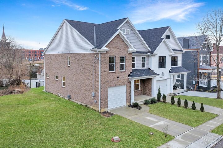 Property Photo:  1623 Dexter Avenue  OH 45206 