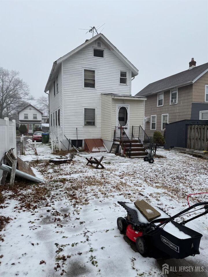 Property Photo:  13 Columbus Avenue  NJ 08817 