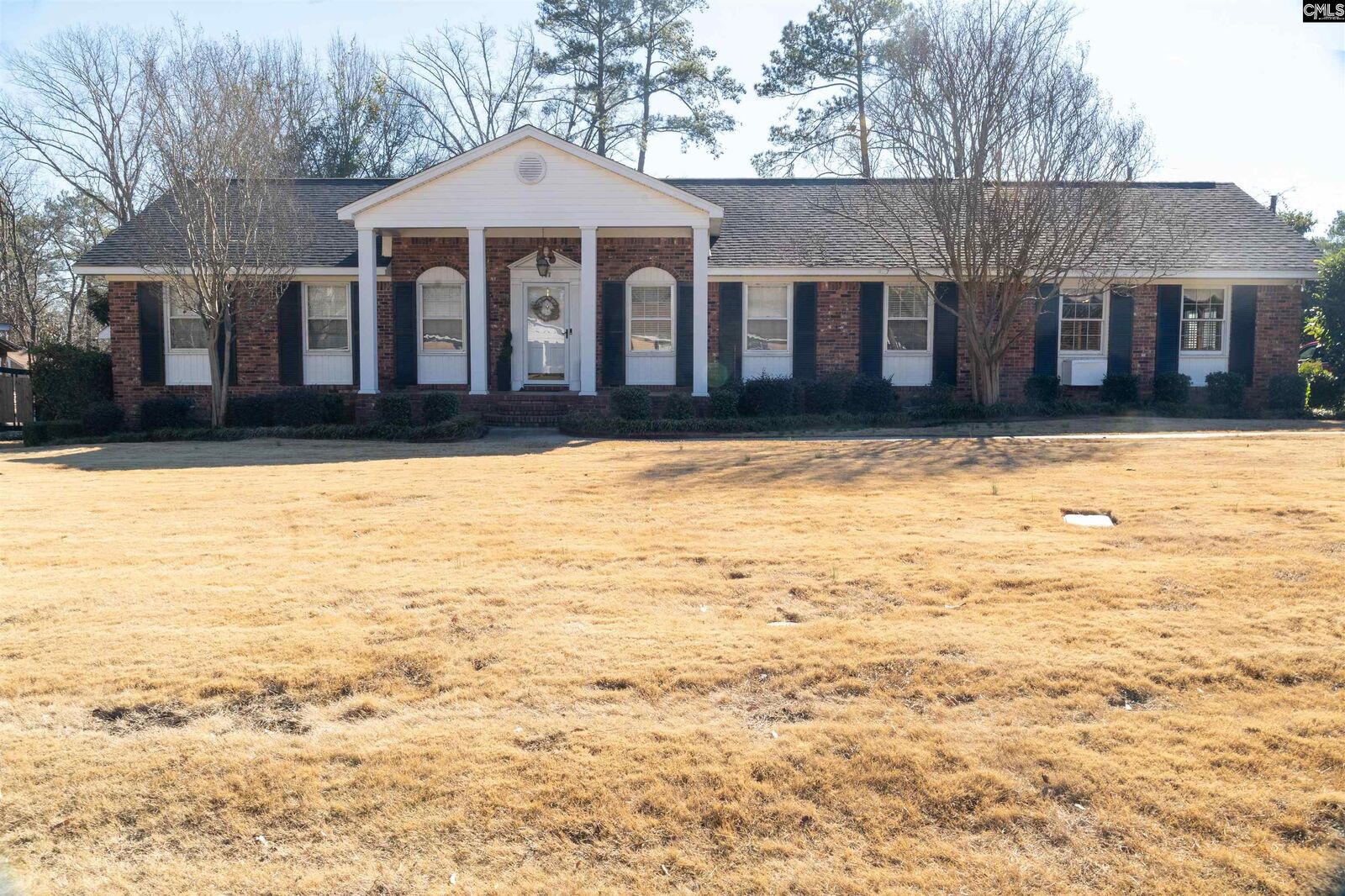 Property Photo:  708 Fairway  SC 29210 