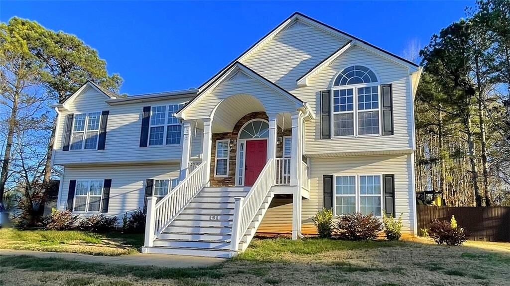 Property Photo:  191 Oakview Drive  GA 30157 