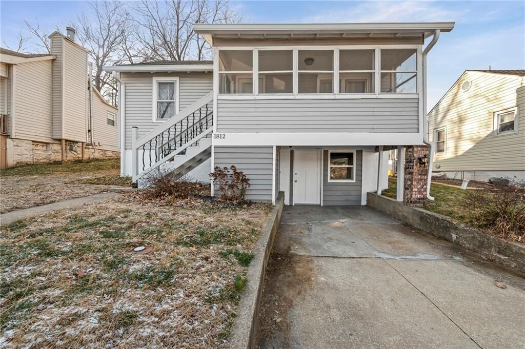 Property Photo:  1812 Rose Street  KS 66048 