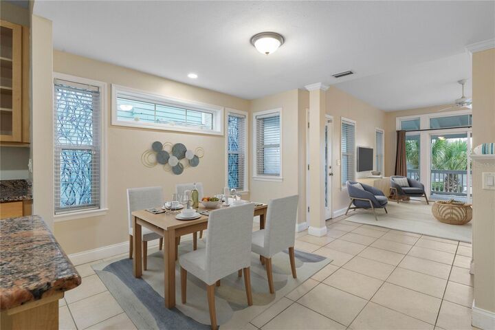 Property Photo:  612 S Central Avenue  FL 32136 