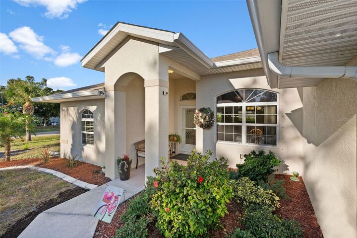 Property Photo: 4001 Tarpon Road FL 34293