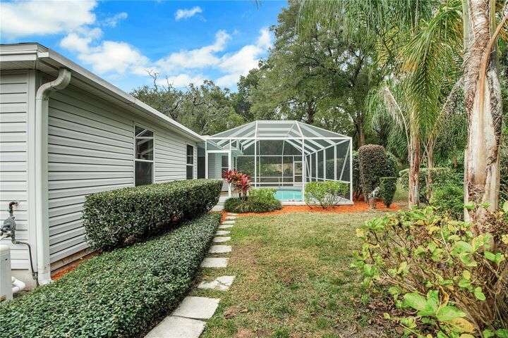 Property Photo: 119 Chula Vista Avenue FL 32159