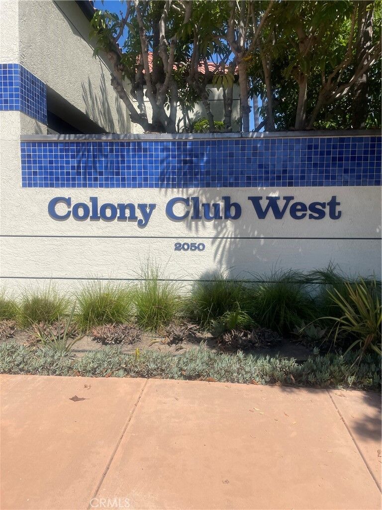 Property Photo:  2033 Majorca Drive  CA 93035 