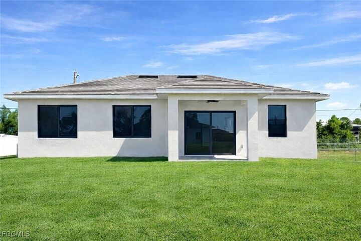 Property Photo:  3903 11th Street SW  FL 33976 