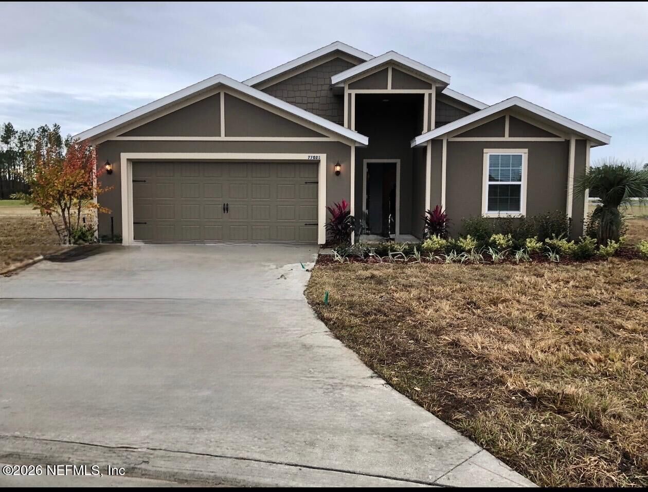 Property Photo: 77021 Birdseye Court FL 32097