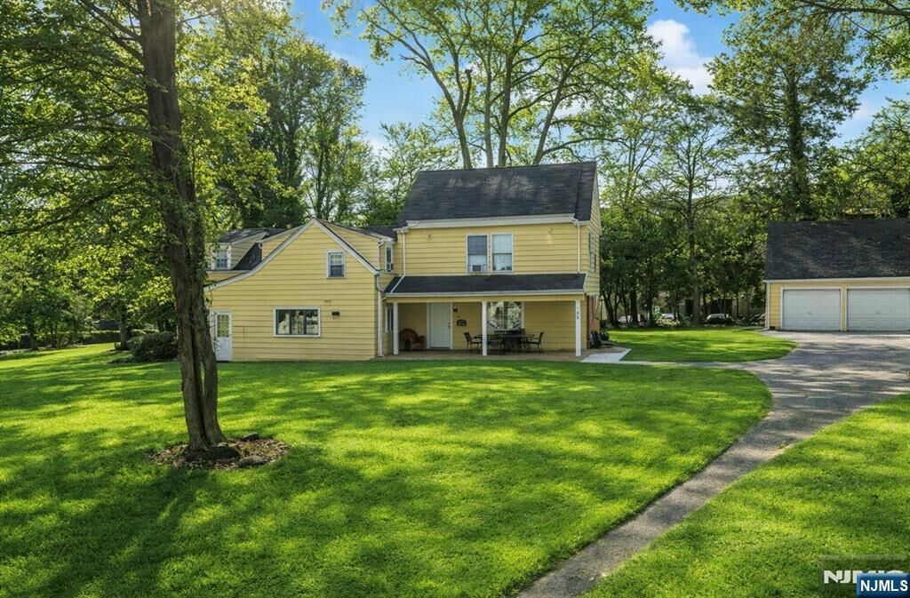 Property Photo:  566 Teaneck Road  NJ 07666 