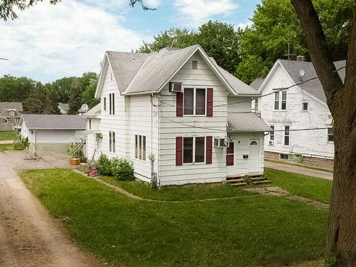 Property Photo:  509 4th Street  MN 56007 