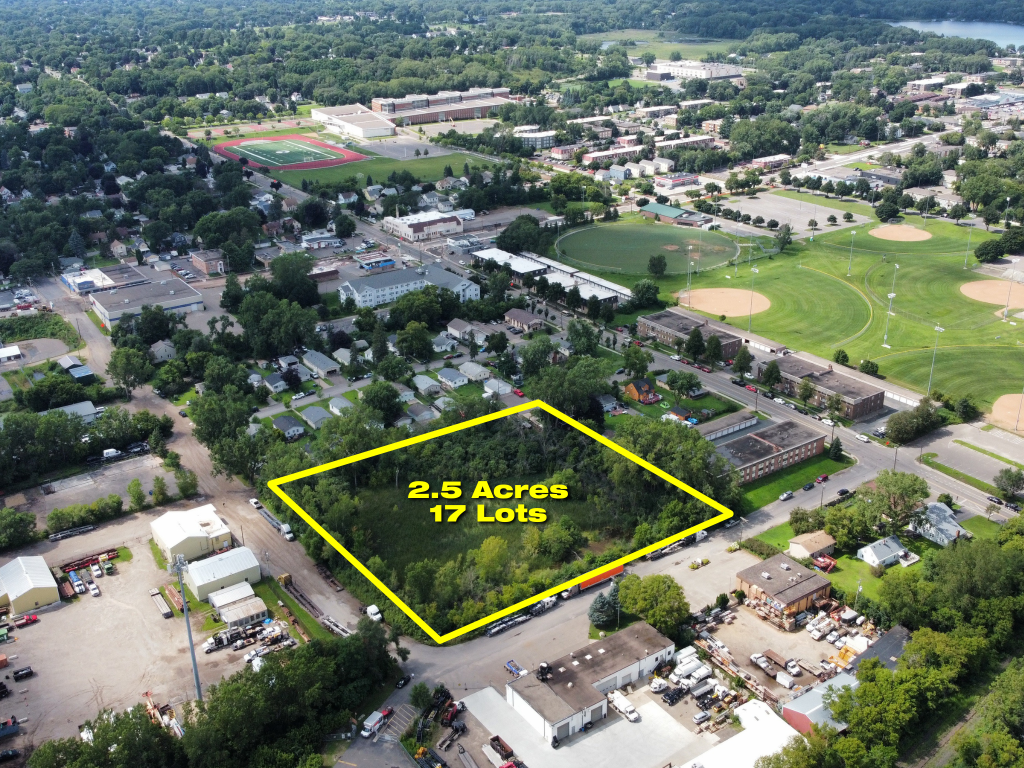 Property Photo:  1500 Sylvan Street  MN 55117 