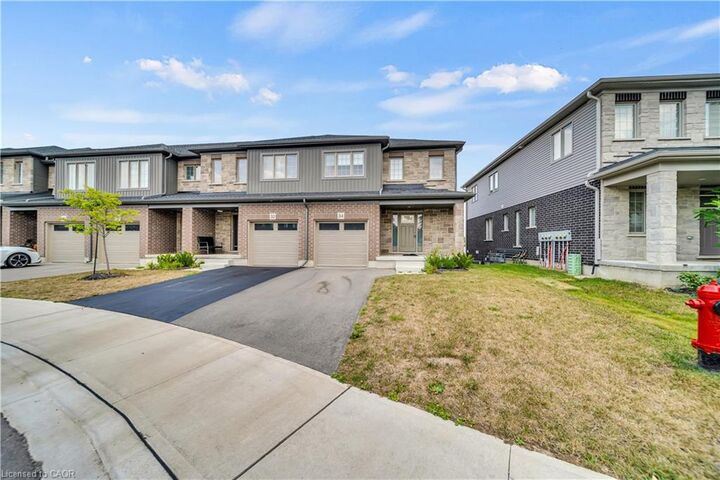 Photo de la propriété:  34 West Mill Street  ON N0B 1E0 