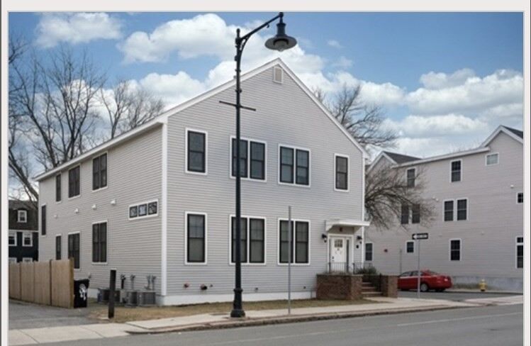 Property Photo:  85 Bridge Street 4  MA 01970 