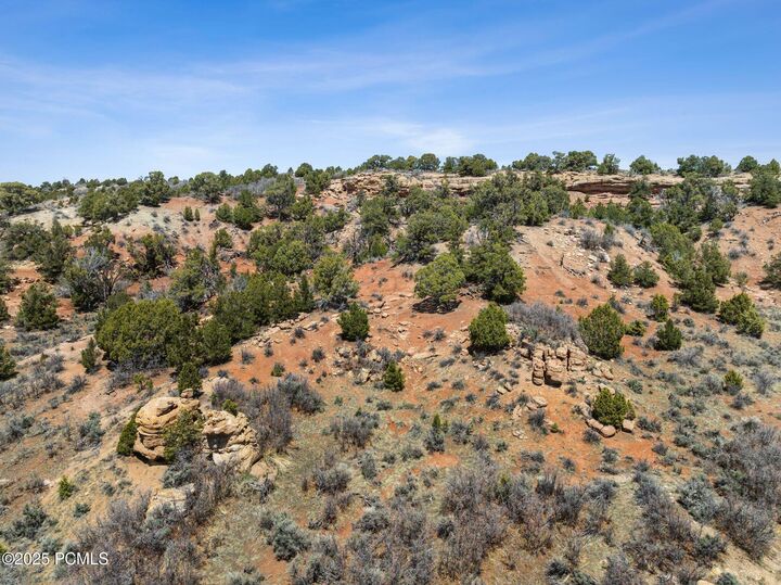 Property Photo:  46997 W Thunder Ridge Road  UT 84027 