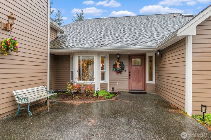 Property Photo:  3836  Bay Lane  WA 98221 