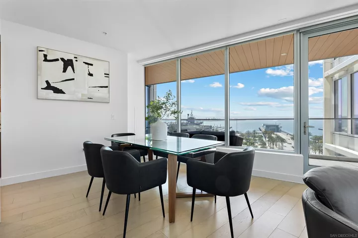 Property Photo:  888 W E Street 1001  CA 92101 