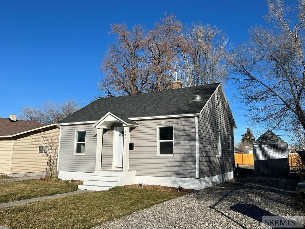 Property Photo: 339 Gladstone Street ID 83401