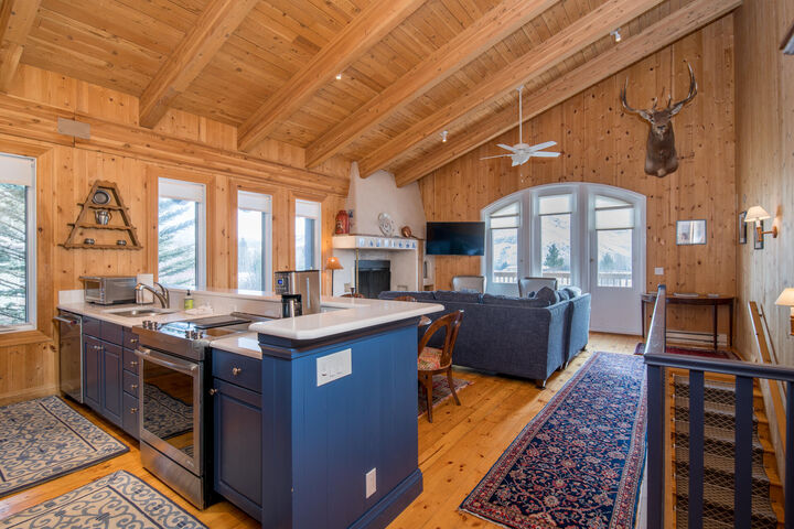 Property Photo: 888 Lodge Ii Apartment Drive 888 ID 83353