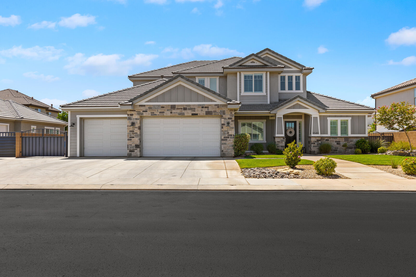 Property Photo:  1846 S 2940 St E  UT 84790 