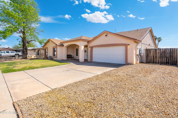 Property Photo:  5115 W Kings Avenue  AZ 85306 