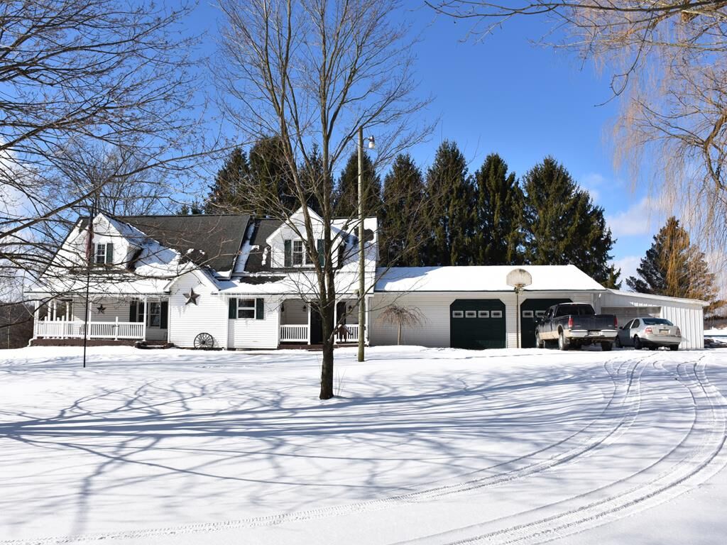 Property Photo:  32788 State Hwy 27  PA 16327 