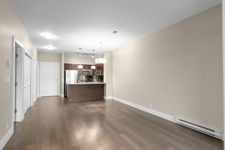 Property Photo:  8400 Anderson Road 213  BC V6Y 1S6 