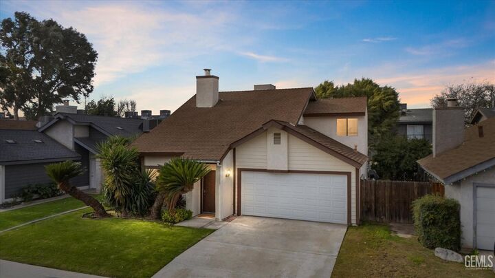 Property Photo:  3717 Cypress Glen Boulevard  CA 93309 