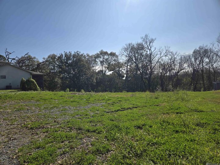 Property Photo:  8008 Highland Rd  LA 70808 