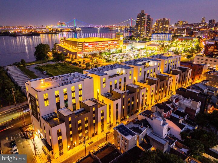 Property Photo:  1130 N Delaware Avenue 315  PA 19125 