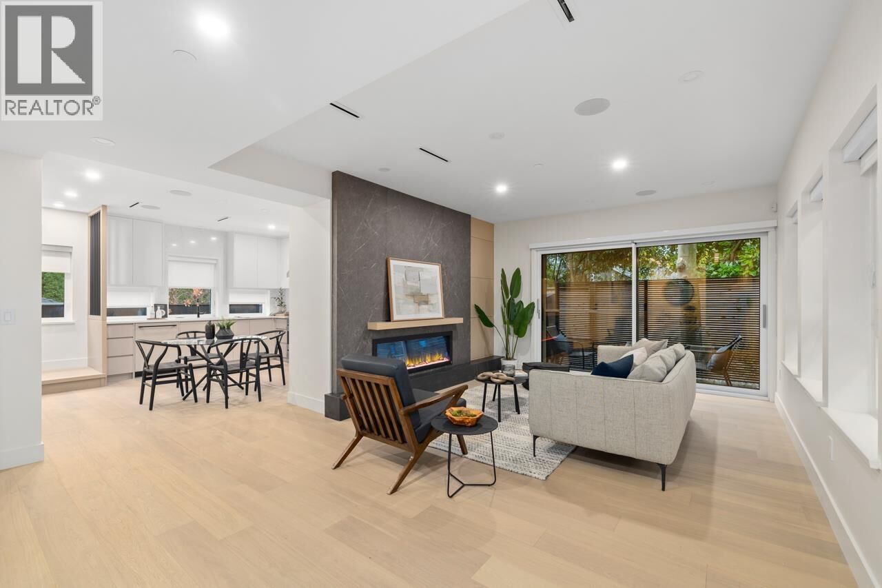 Property Photo:  2430 West 49th Avenue  BC V6M 2V3 