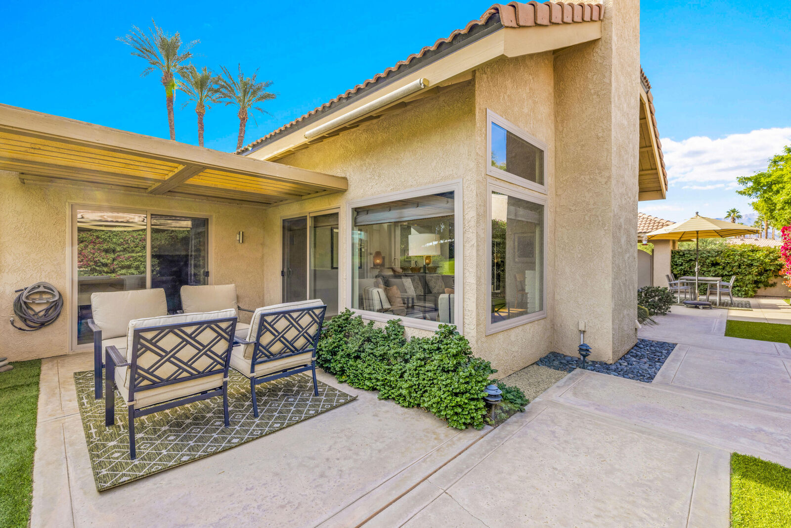 Property Photo:  148 Verde Way  CA 92260 