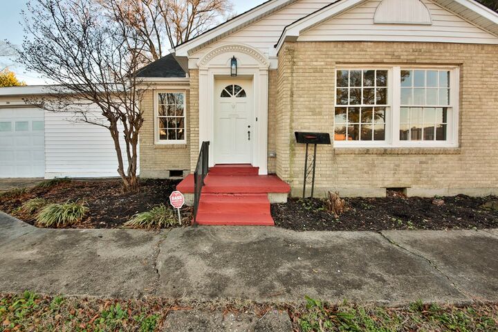 Property Photo:  300 Barton Avenue  AR 72301 