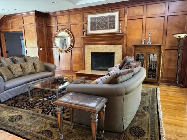 Property Photo:  102 Overhill Rd  CA 94563 