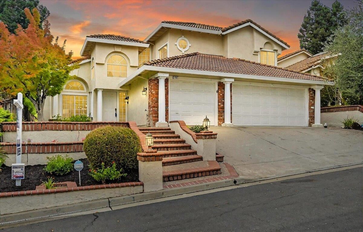 Property Photo:  234 Laurelglen Ct  CA 94506 