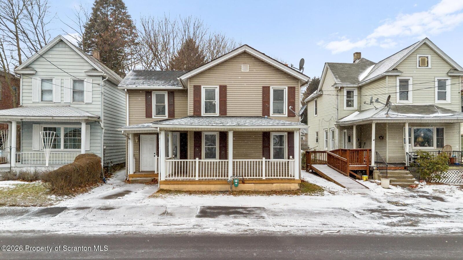 Property Photo:  2717 N Main Avenue  PA 18508 
