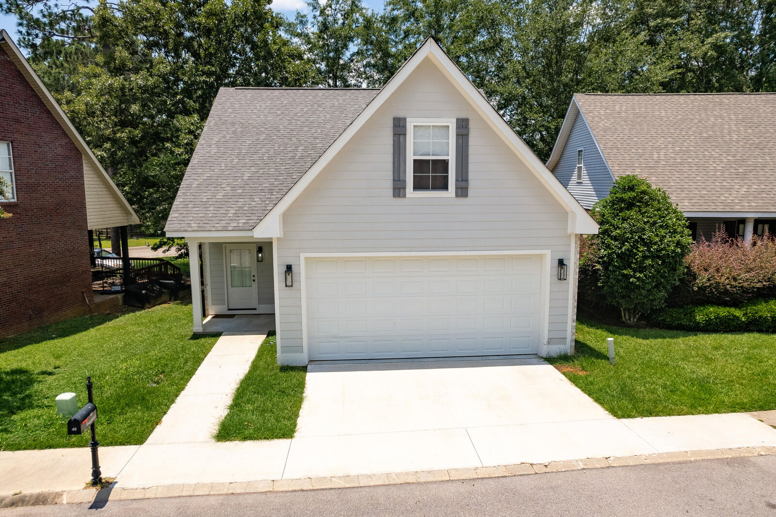 Property Photo:  46 Bridgefield Ct.  MS 39402 
