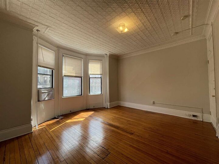 Property Photo:  1124 Washington St 4  NJ 07030 