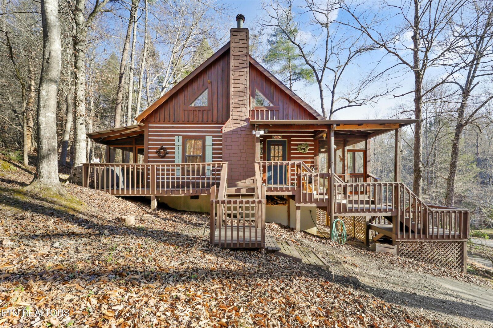 Property Photo: 316 Laurel Rd TN 37882