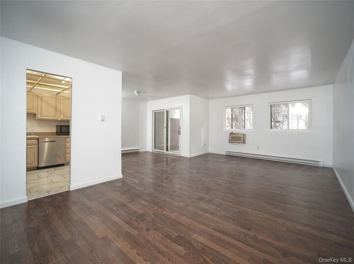 Property Photo:  29 Scarborough Lane A  NY 12590 