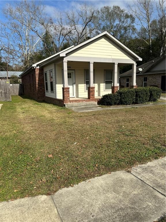Property Photo: 1216 Pecan Street AL 36603