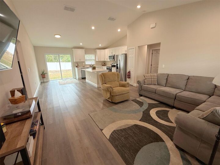 Property Photo: 3791 SW 166th Place Road FL 34473