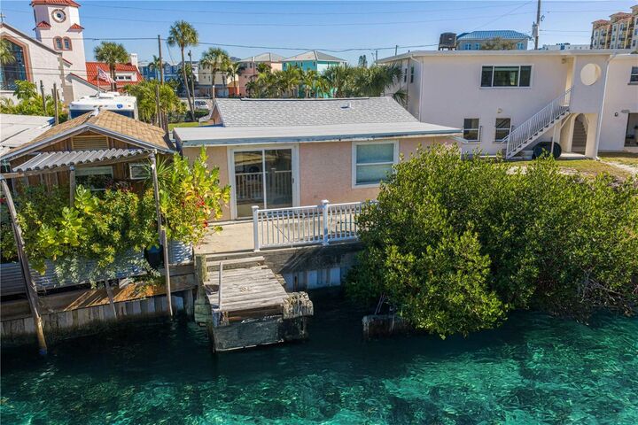 Property Photo:  50 137th Avenue Circle  FL 33708 