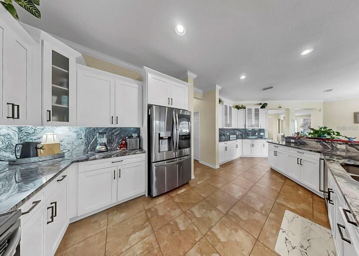 Property Photo:  5457 Sandy Shell Drive  FL 33572 