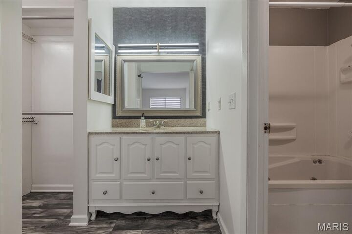 Property Photo: 149 Rue Grand Drive MO 63367