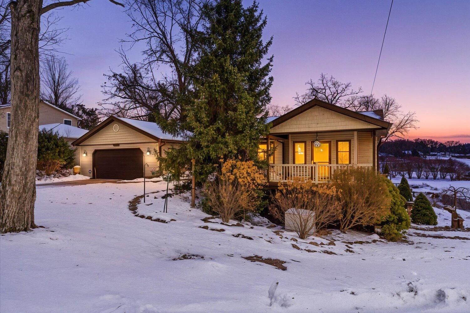 Property Photo:  10609 Sudan Street  MI 49002 