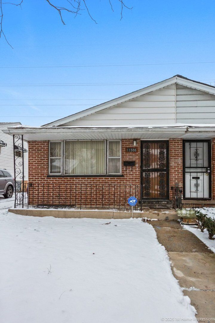 Property Photo:  11555 S Peoria Street A  IL 60643 