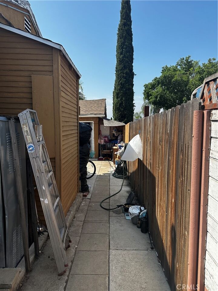 Property Photo:  409 N McPherson Street  CA 90631 