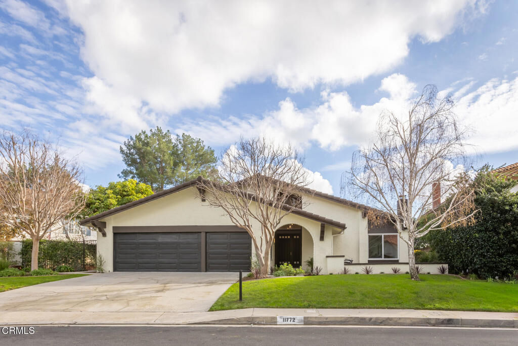 Property Photo:  11772 Monte Leon Way  CA 91326 