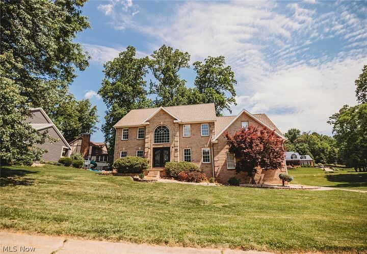 Property Photo:  5123 Glenbrook Drive  WV 26105 