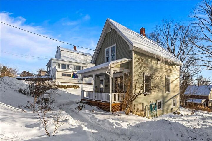 Property Photo:  7 Upland Avenue  VT 05643 