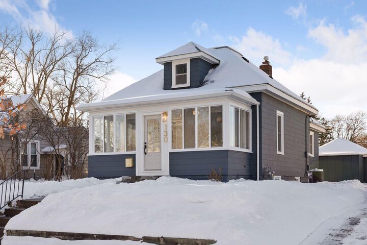 Property Photo:  130 10th Avenue N  MN 55343 